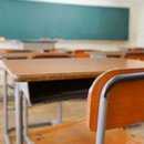School(��������еĽ��Һ������������)