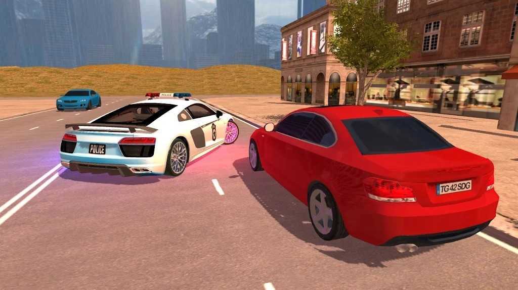 R8 Police Car Driving(R8����ģ�����ֻ�������)